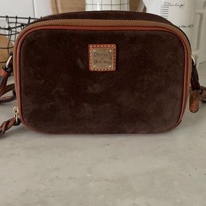 Dooney and Bourke Sawyer Crossbody-suede